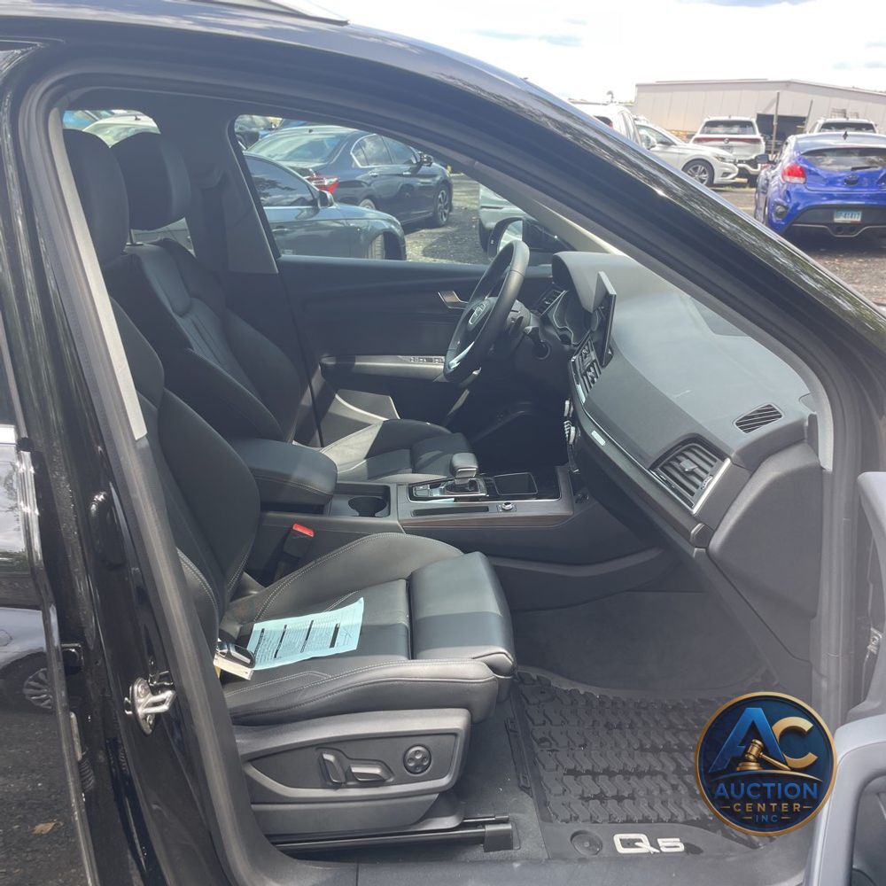 2025 Audi Q5 S-Line Prem 55 PHEV
