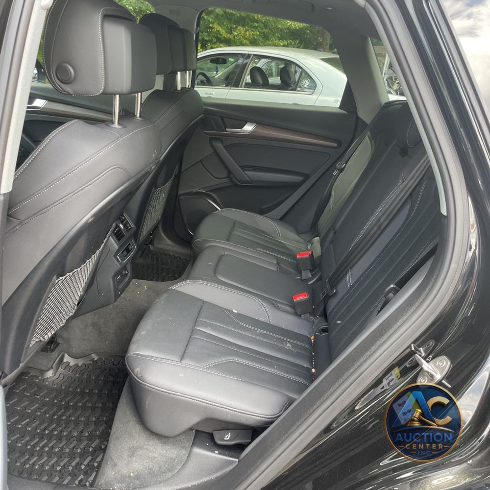 2025 Audi Q5 S-Line Prem 55 PHEV