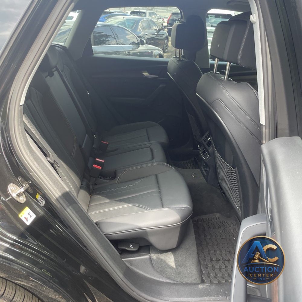 2025 Audi Q5 S-Line Prem 55 PHEV