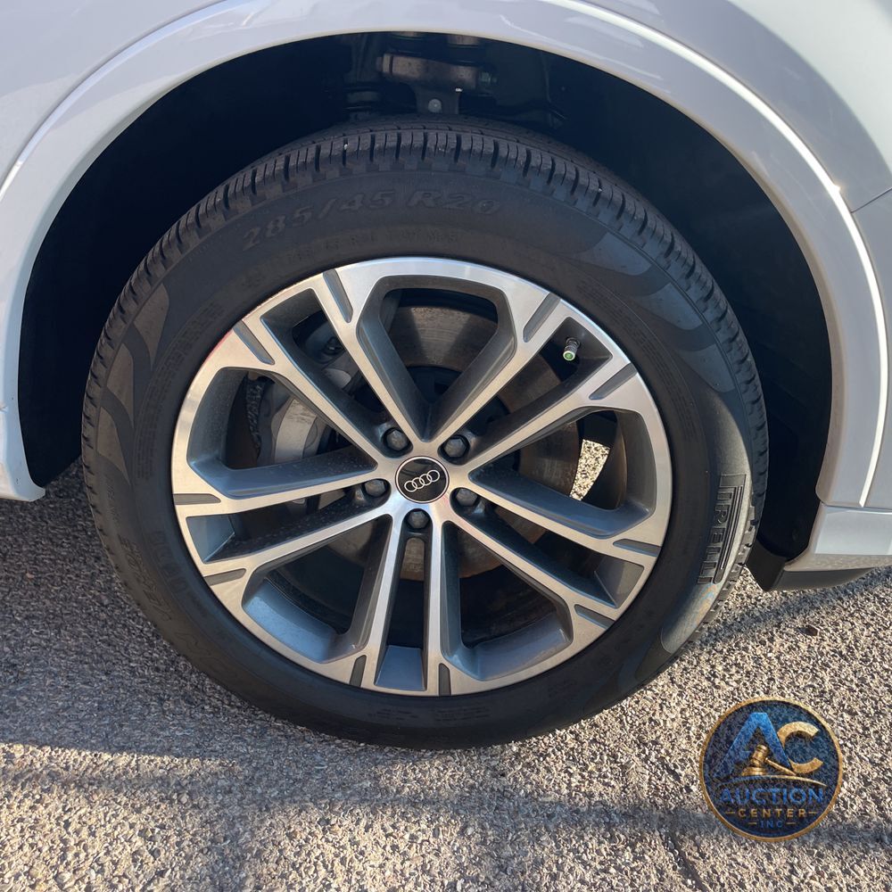 2025 Audi Q7 Premium Plus 45