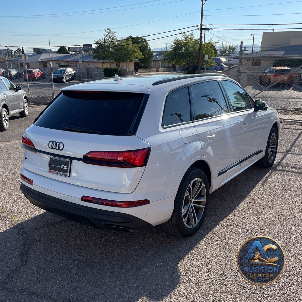 2025 Audi Q7 Premium Plus 45