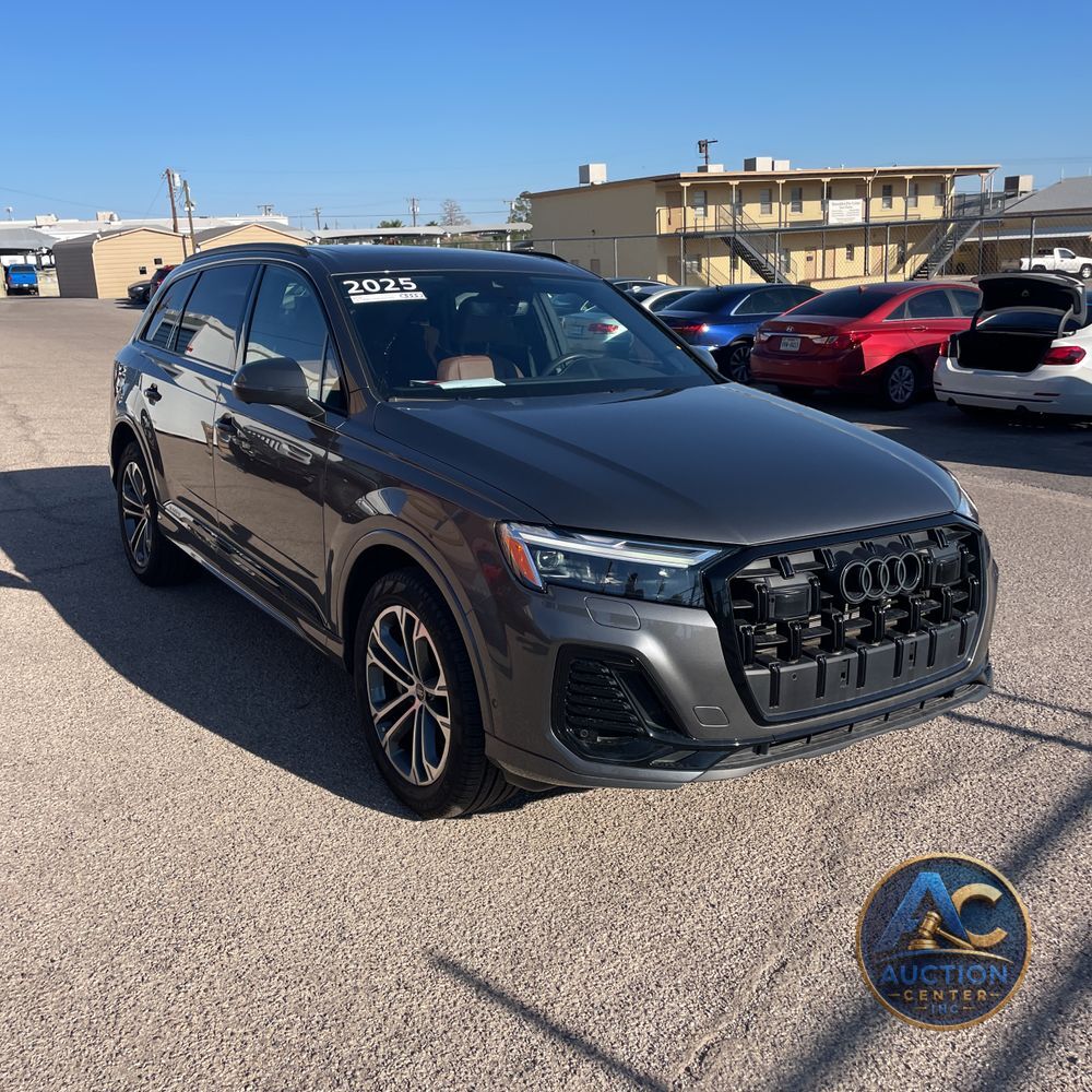 2025 Audi Q7 Premium Plus 45