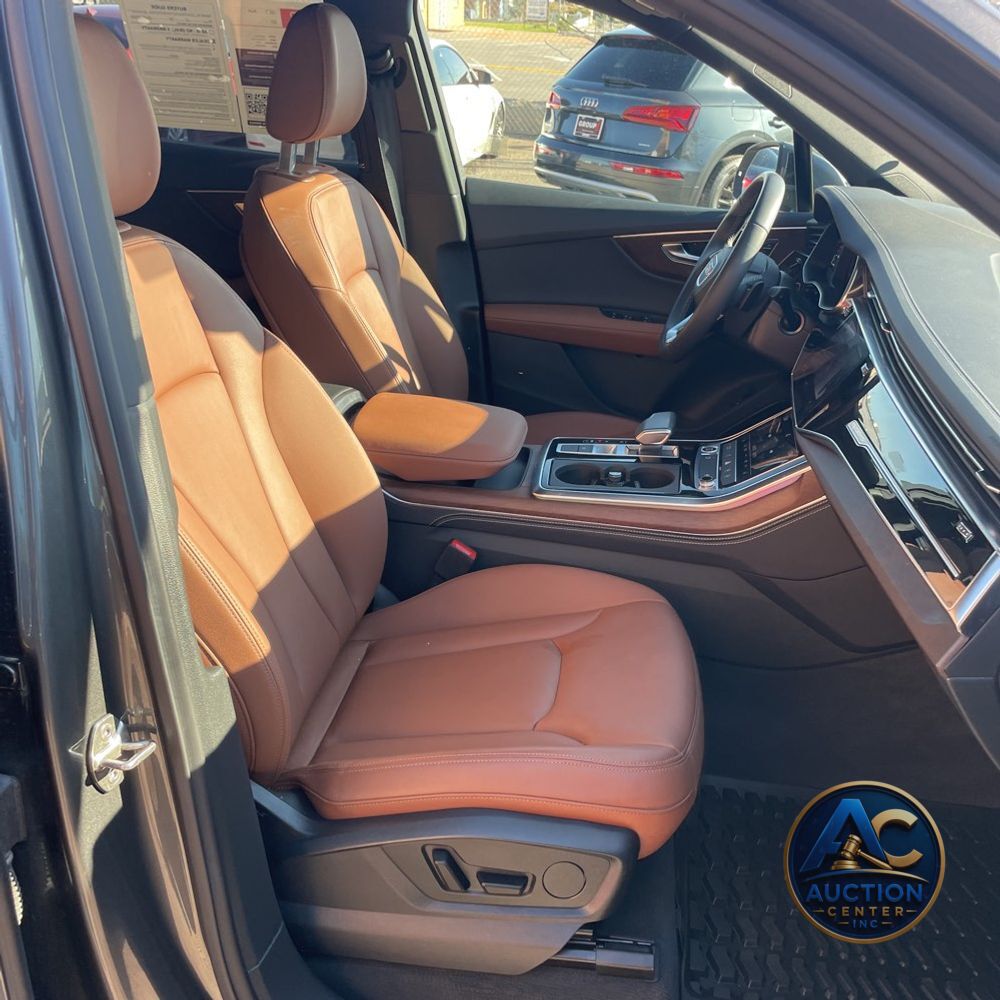 2025 Audi Q7 Premium Plus 45