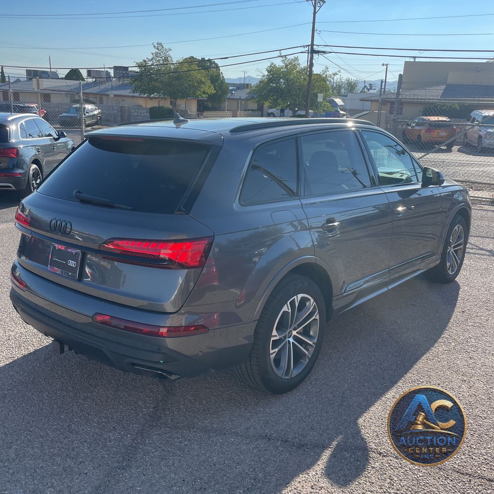2025 Audi Q7 Premium Plus 45