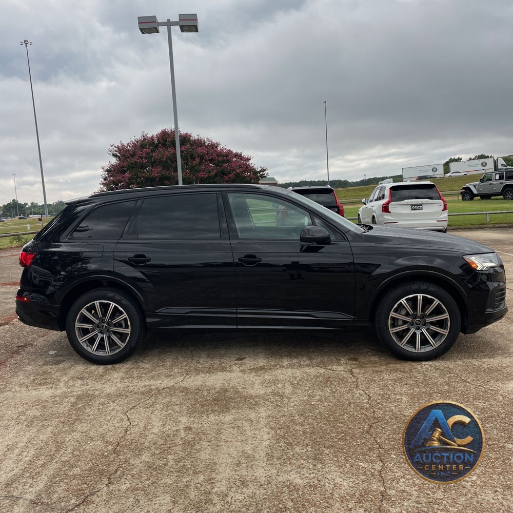 2024 Audi Q7 Premium Plus 45