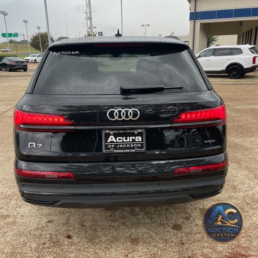 2024 Audi Q7 Premium Plus 45