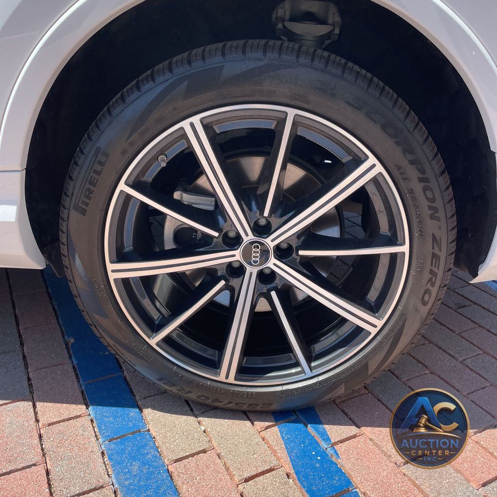 2025 Audi Q7 Premium Plus 45