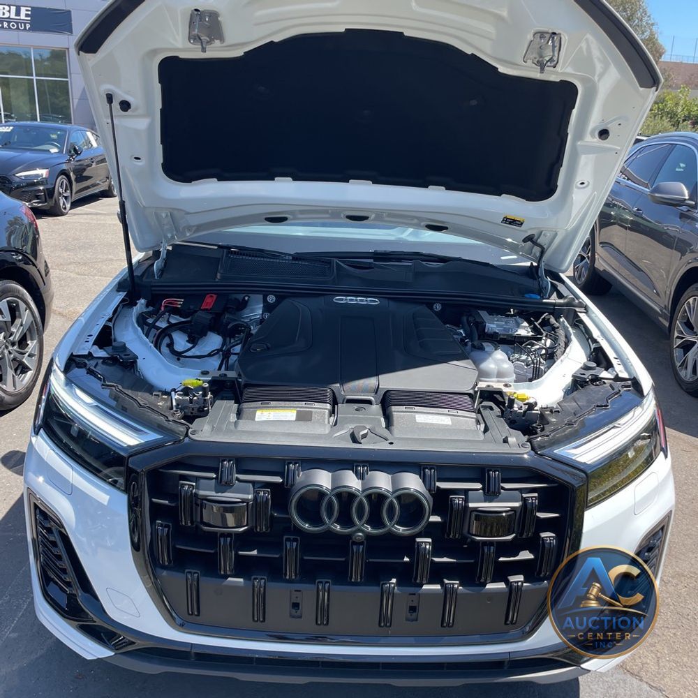 2025 Audi Q7 Premium Plus 45