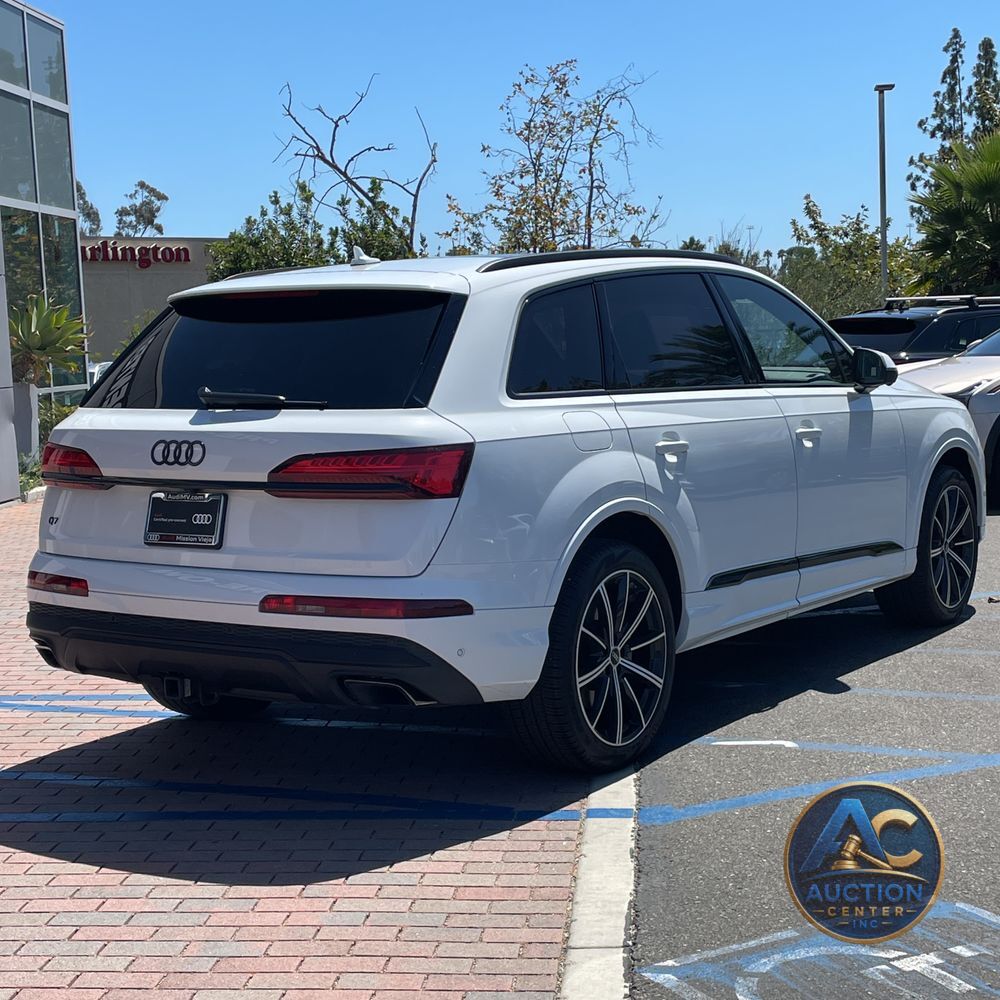 2025 Audi Q7 Premium Plus 45