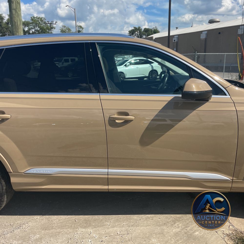 2025 Audi Q7 Premium Plus 55