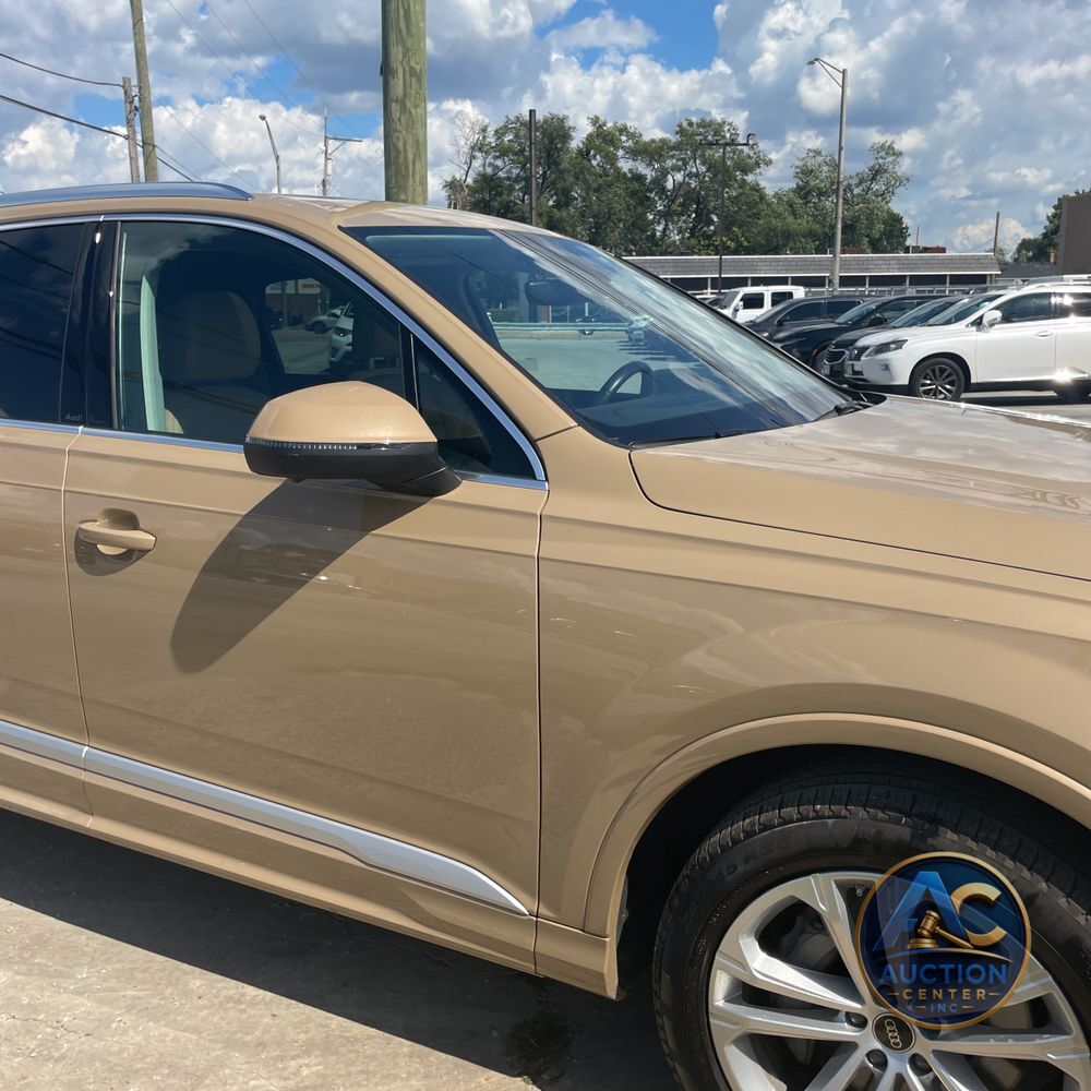 2025 Audi Q7 Premium Plus 55