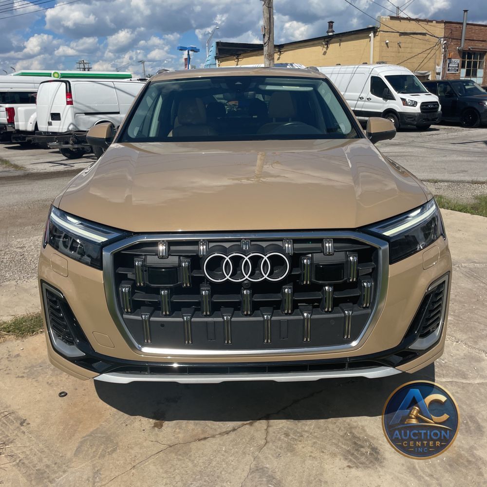 2025 Audi Q7 Premium Plus 55