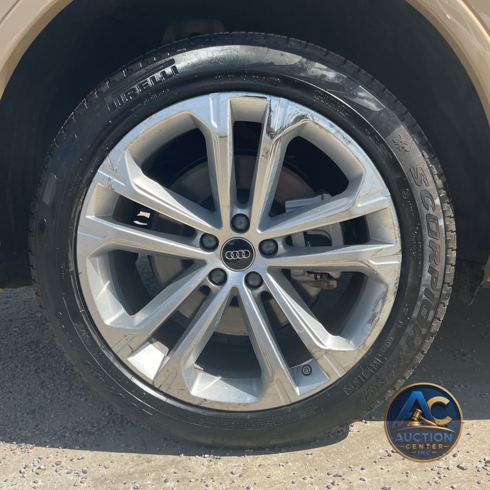 2025 Audi Q7 Premium Plus 55