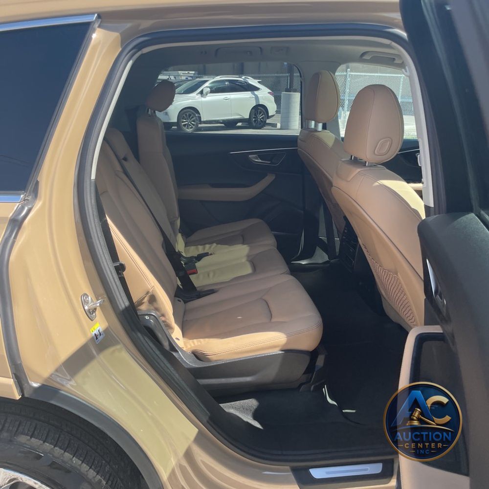 2025 Audi Q7 Premium Plus 55