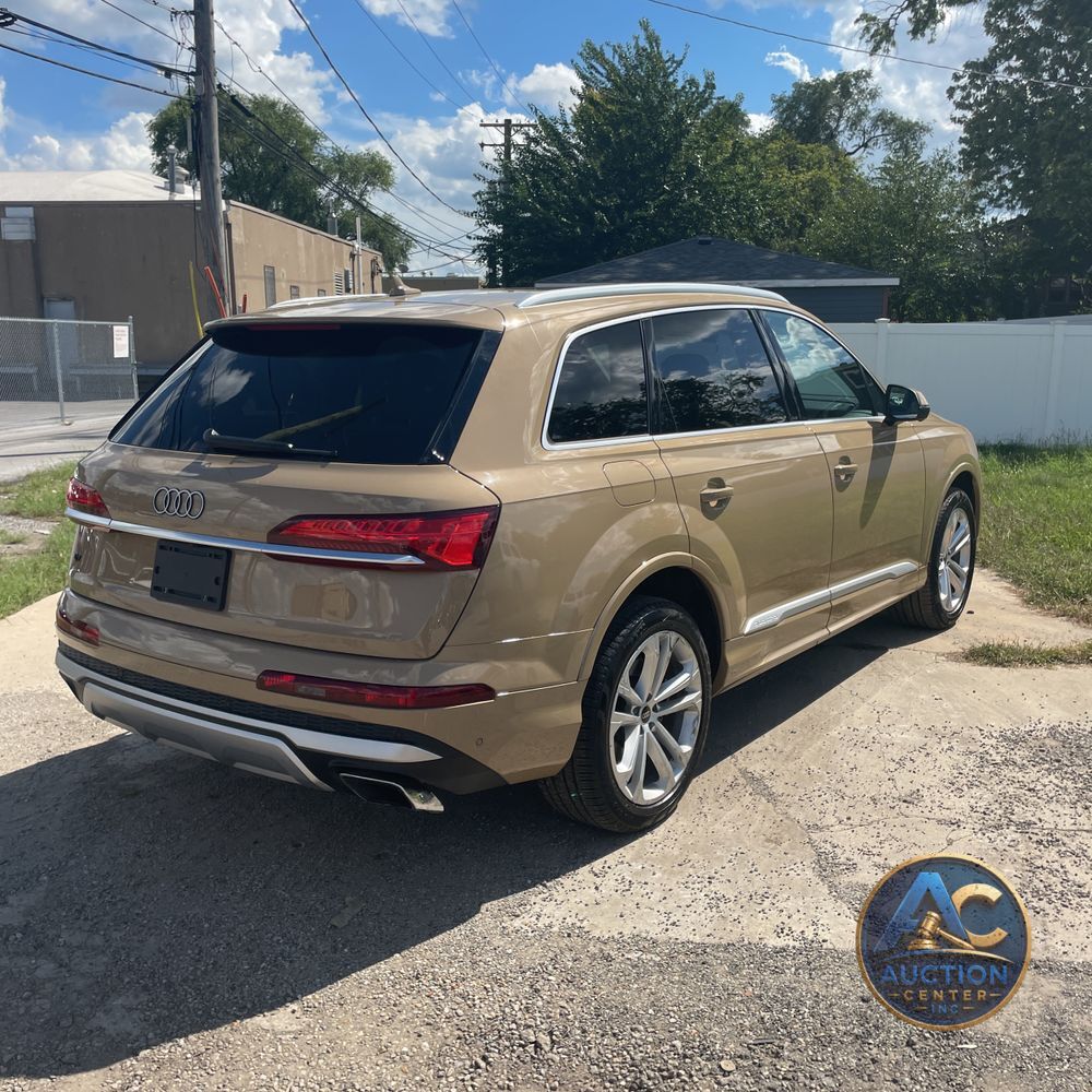 2025 Audi Q7 Premium Plus 55