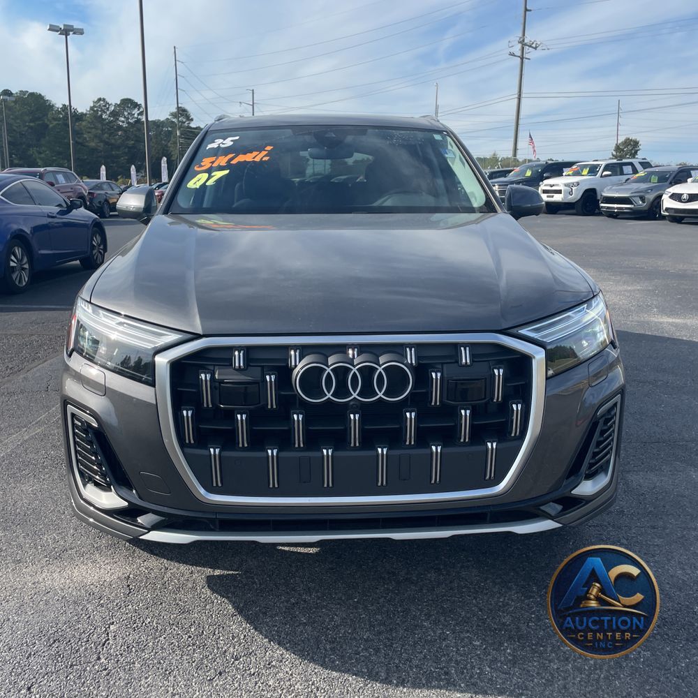 2025 Audi Q7 Premium Plus 55