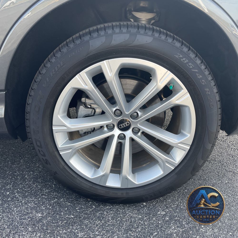 2025 Audi Q7 Premium Plus 55