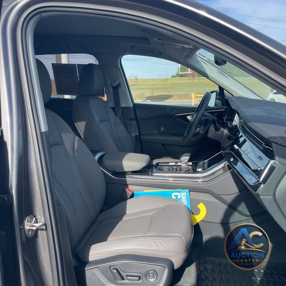 2025 Audi Q7 Premium Plus 55