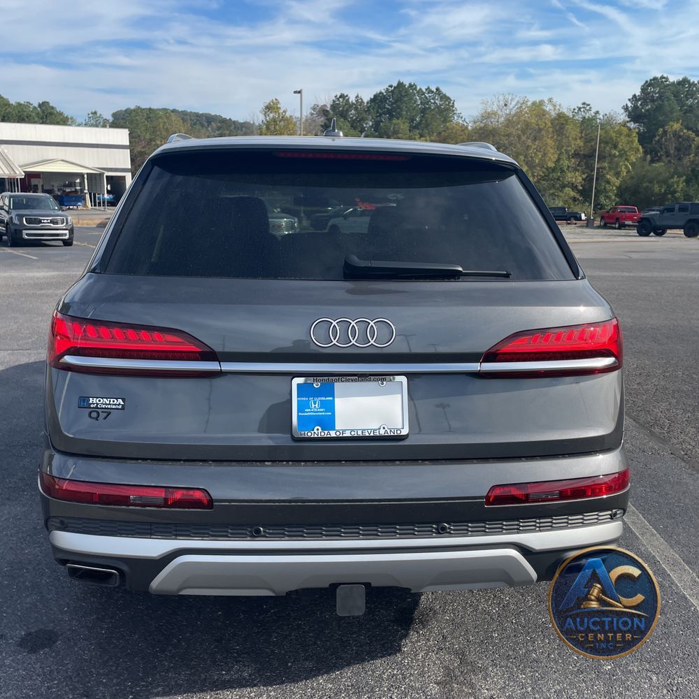 2025 Audi Q7 Premium Plus 55