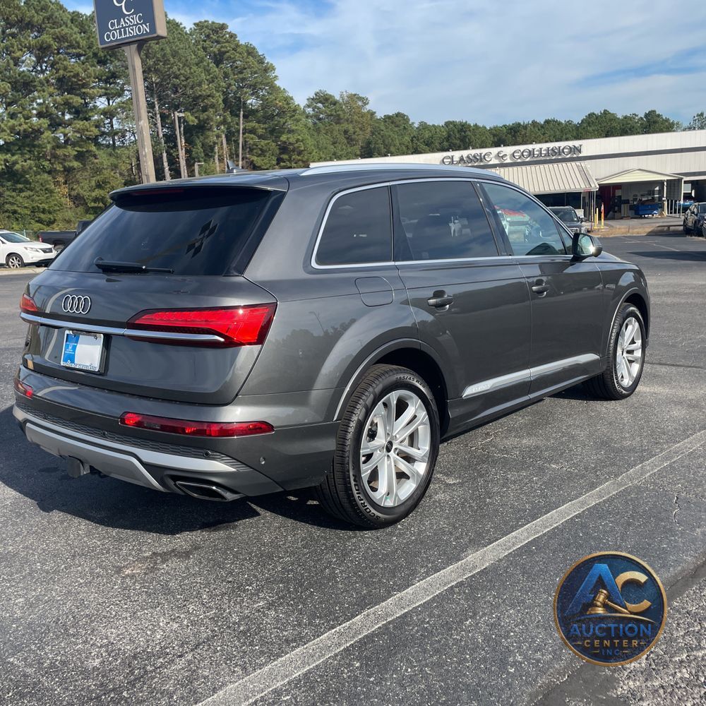 2025 Audi Q7 Premium Plus 55
