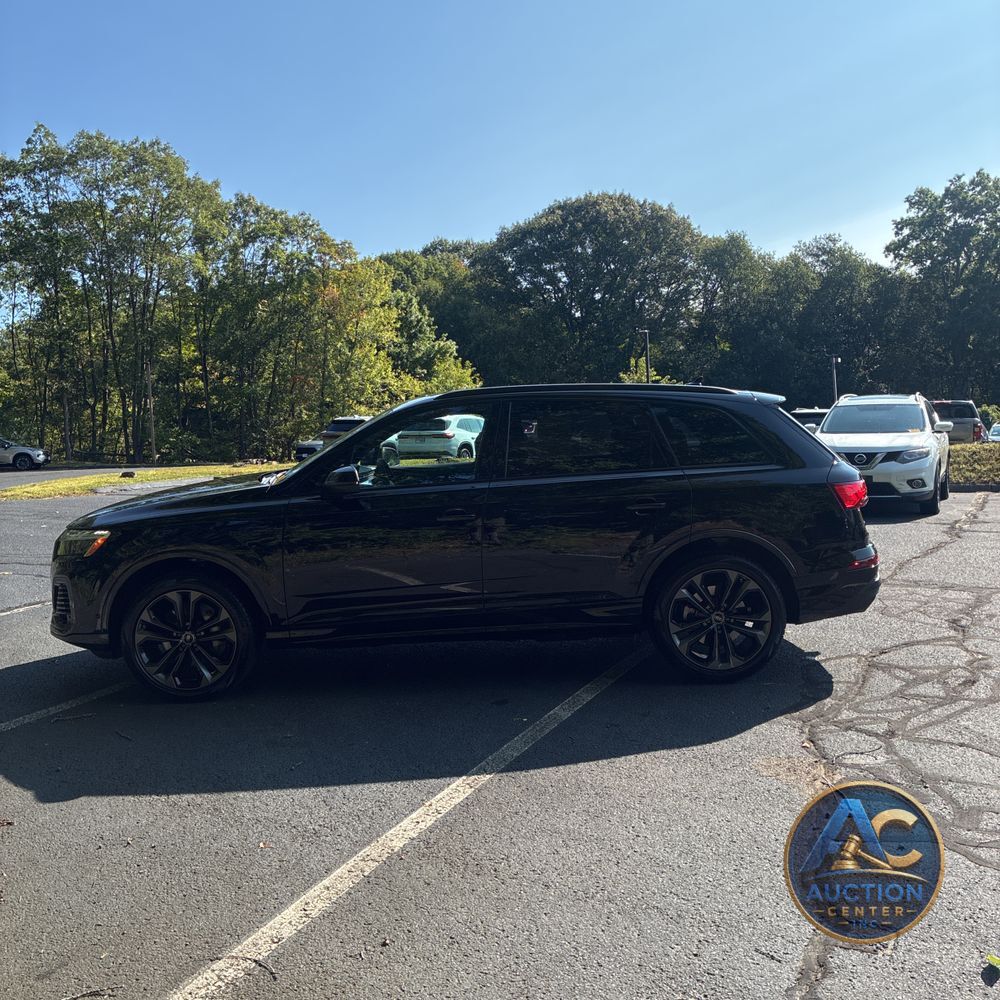 2025 Audi Q7 Premium Plus 55