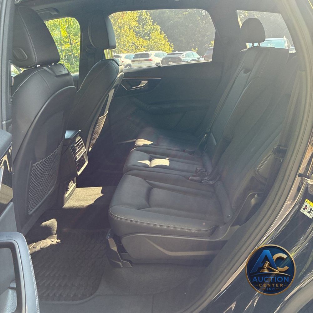 2025 Audi Q7 Premium Plus 55