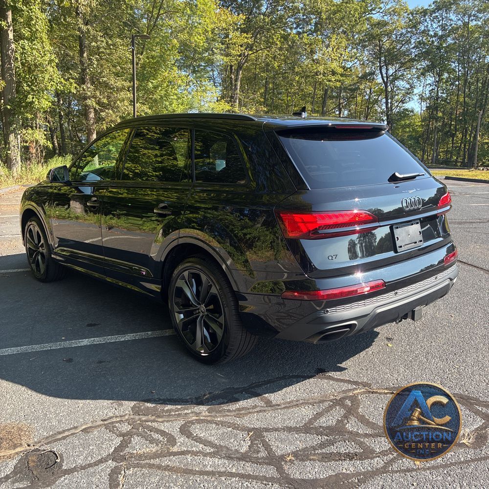 2025 Audi Q7 Premium Plus 55