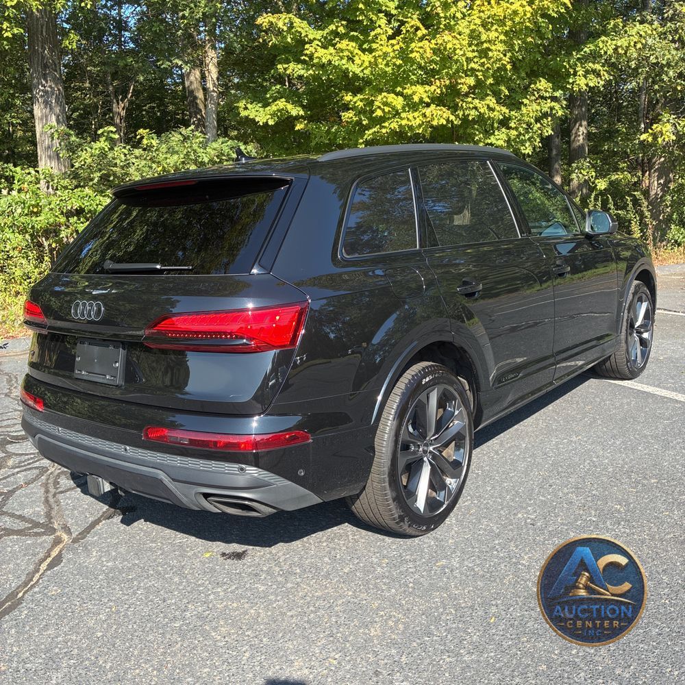 2025 Audi Q7 Premium Plus 55