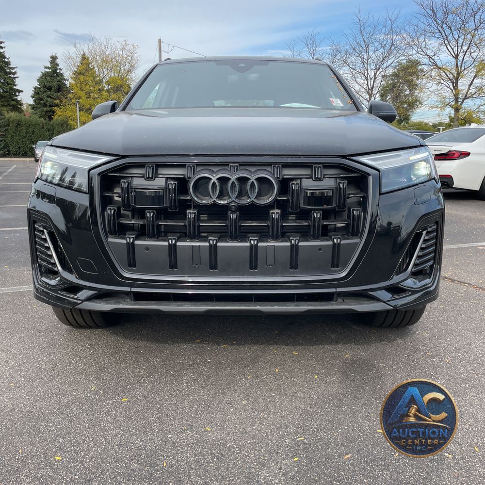 2025 Audi Q7 Premium Plus 55
