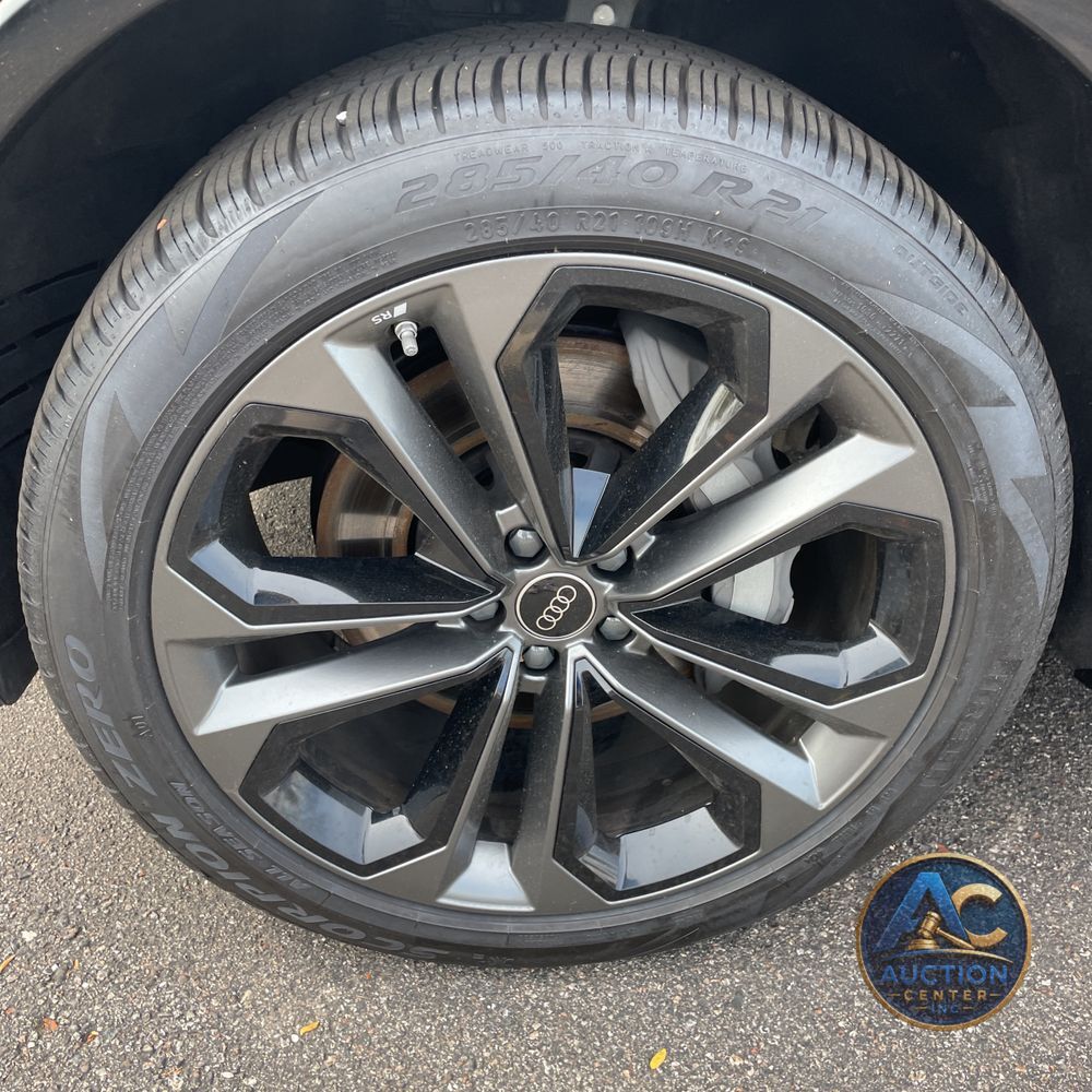 2025 Audi Q7 Premium Plus 55