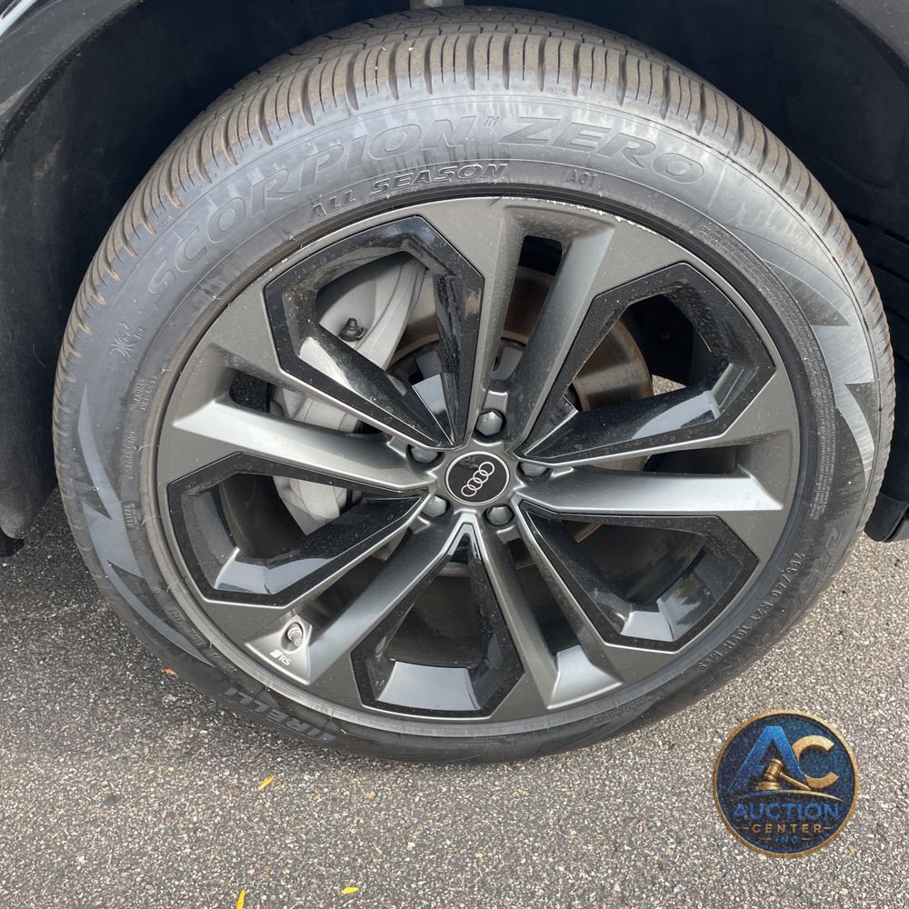 2025 Audi Q7 Premium Plus 55