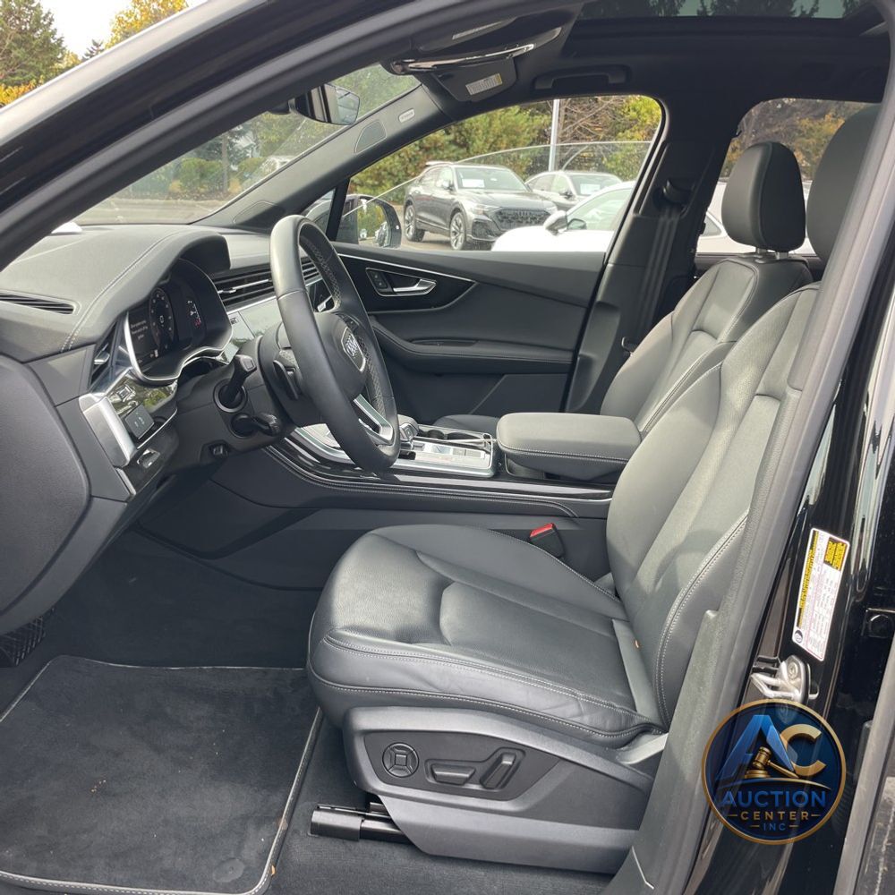 2025 Audi Q7 Premium Plus 55