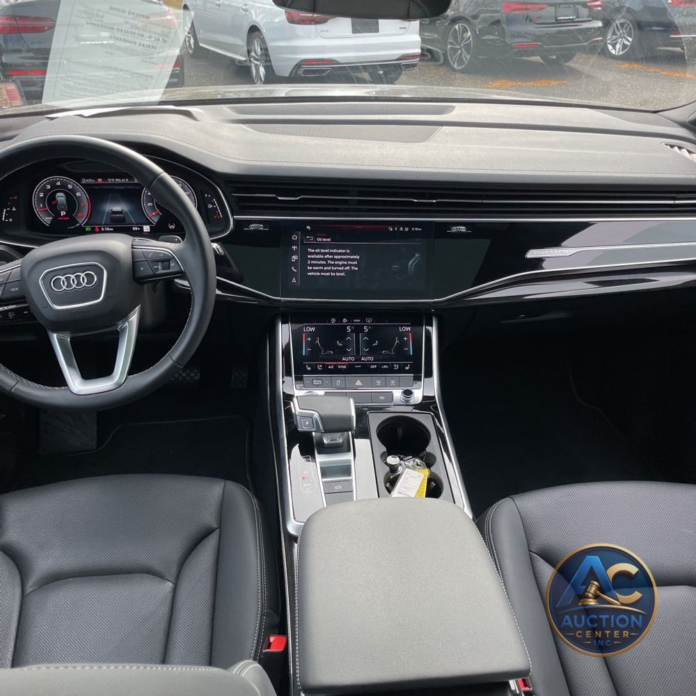 2025 Audi Q7 Premium Plus 55