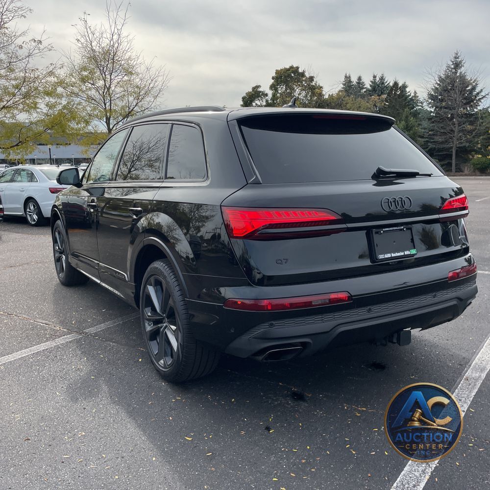 2025 Audi Q7 Premium Plus 55