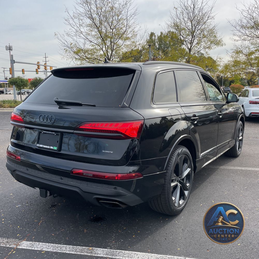 2025 Audi Q7 Premium Plus 55