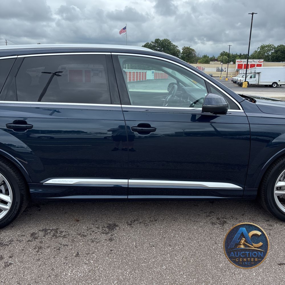 2025 Audi Q7 Premium Plus 55