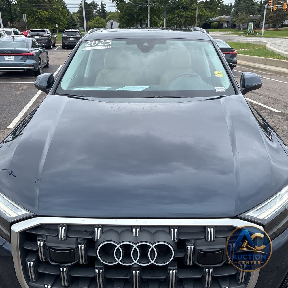2025 Audi Q7 Premium Plus 55