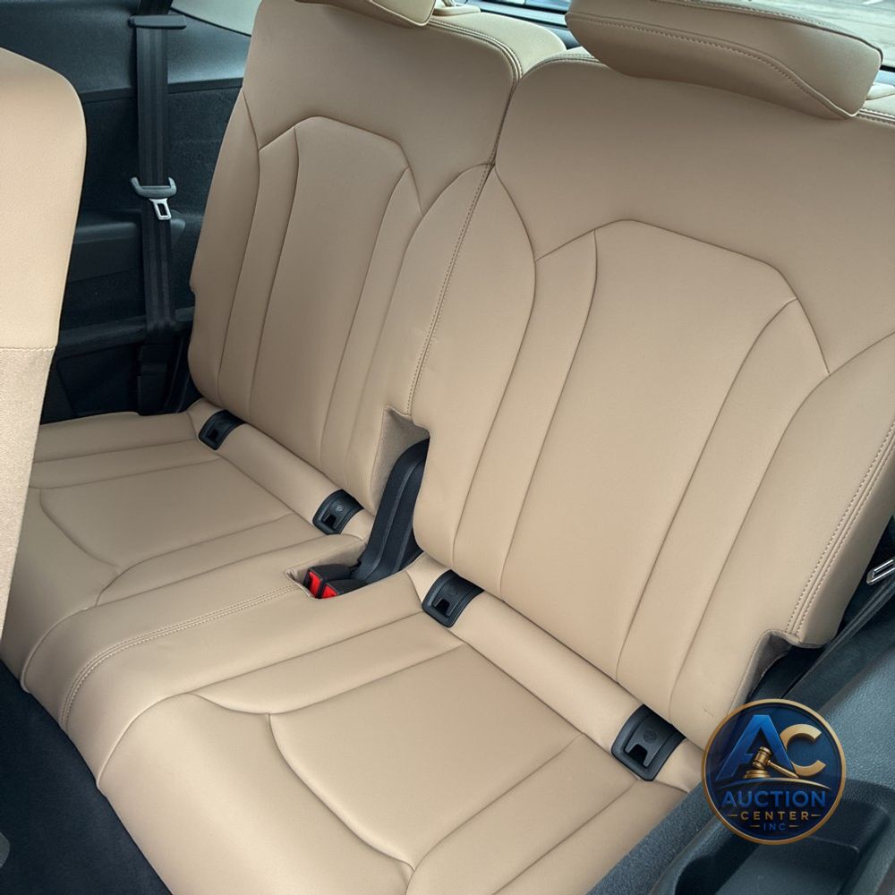 2025 Audi Q7 Premium Plus 55