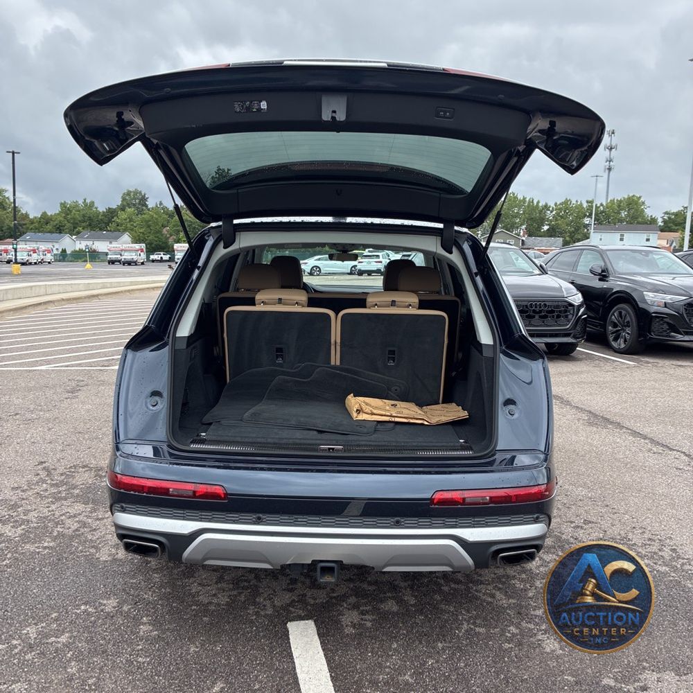 2025 Audi Q7 Premium Plus 55