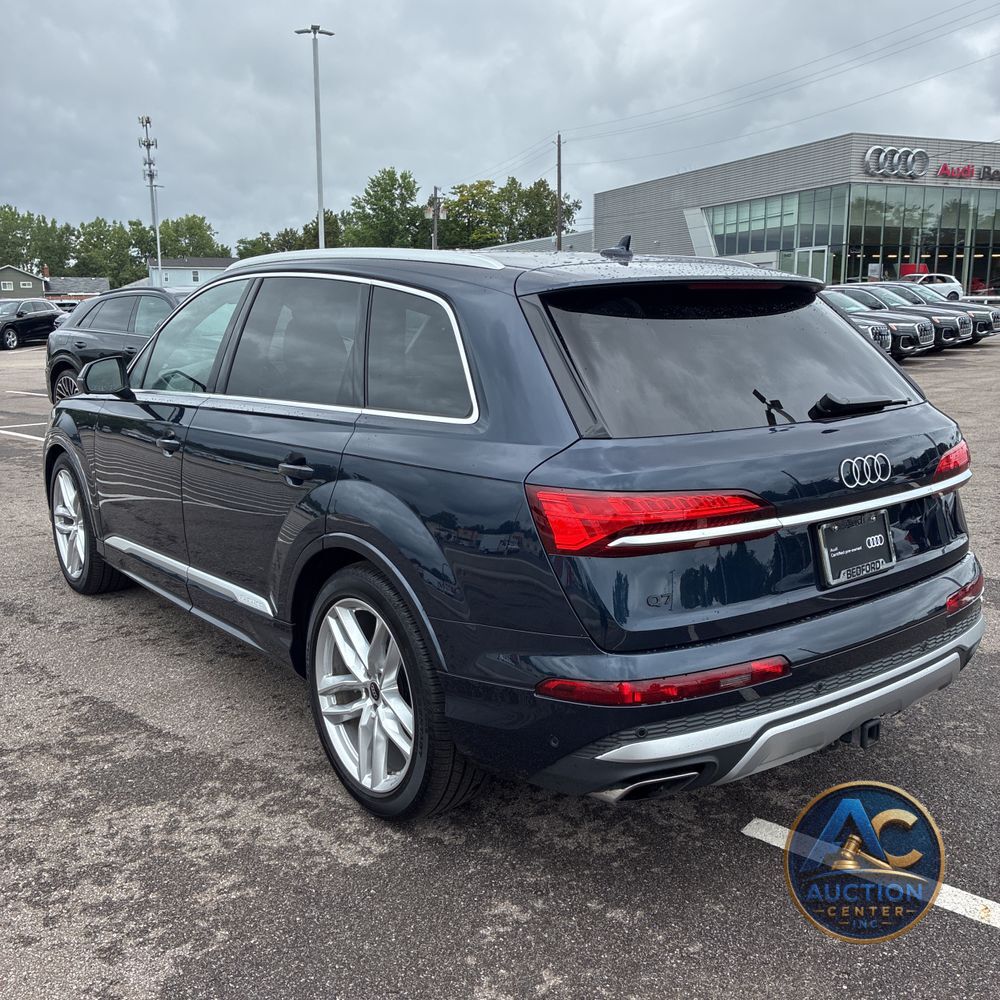2025 Audi Q7 Premium Plus 55