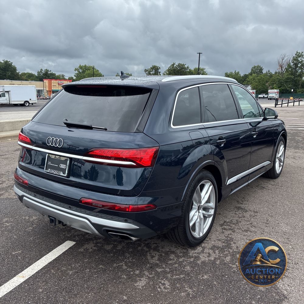 2025 Audi Q7 Premium Plus 55