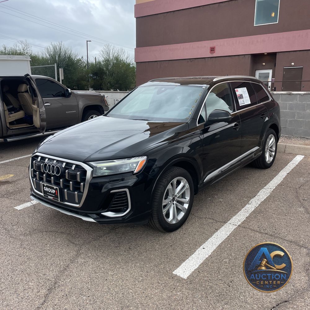 2025 Audi Q7 Premium Plus 55