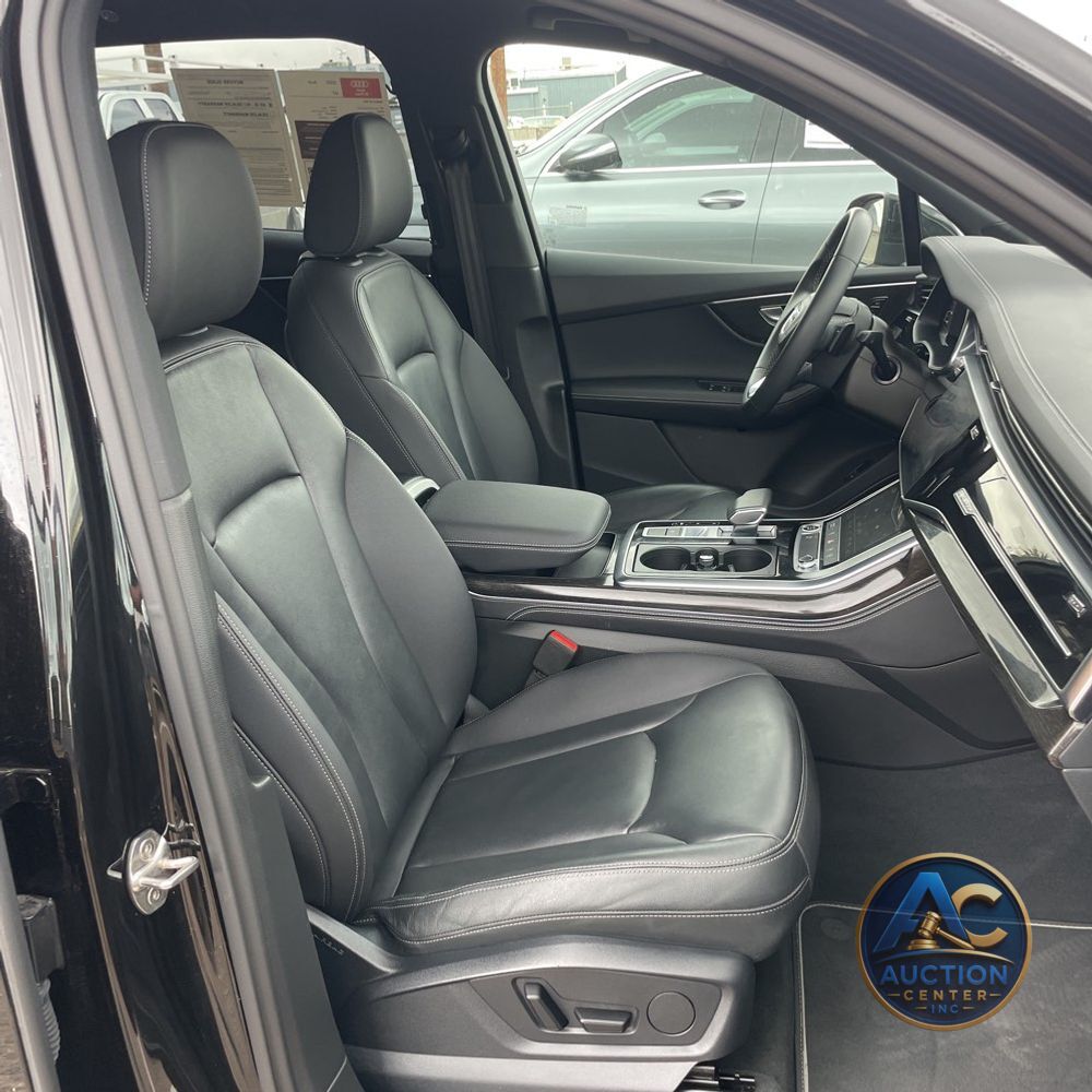 2025 Audi Q7 Premium Plus 55
