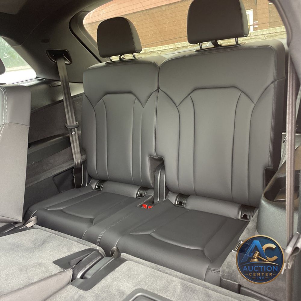 2025 Audi Q7 Premium Plus 55