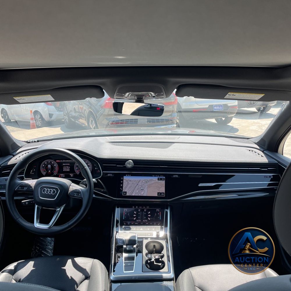 2025 Audi Q7 Premium Plus 55
