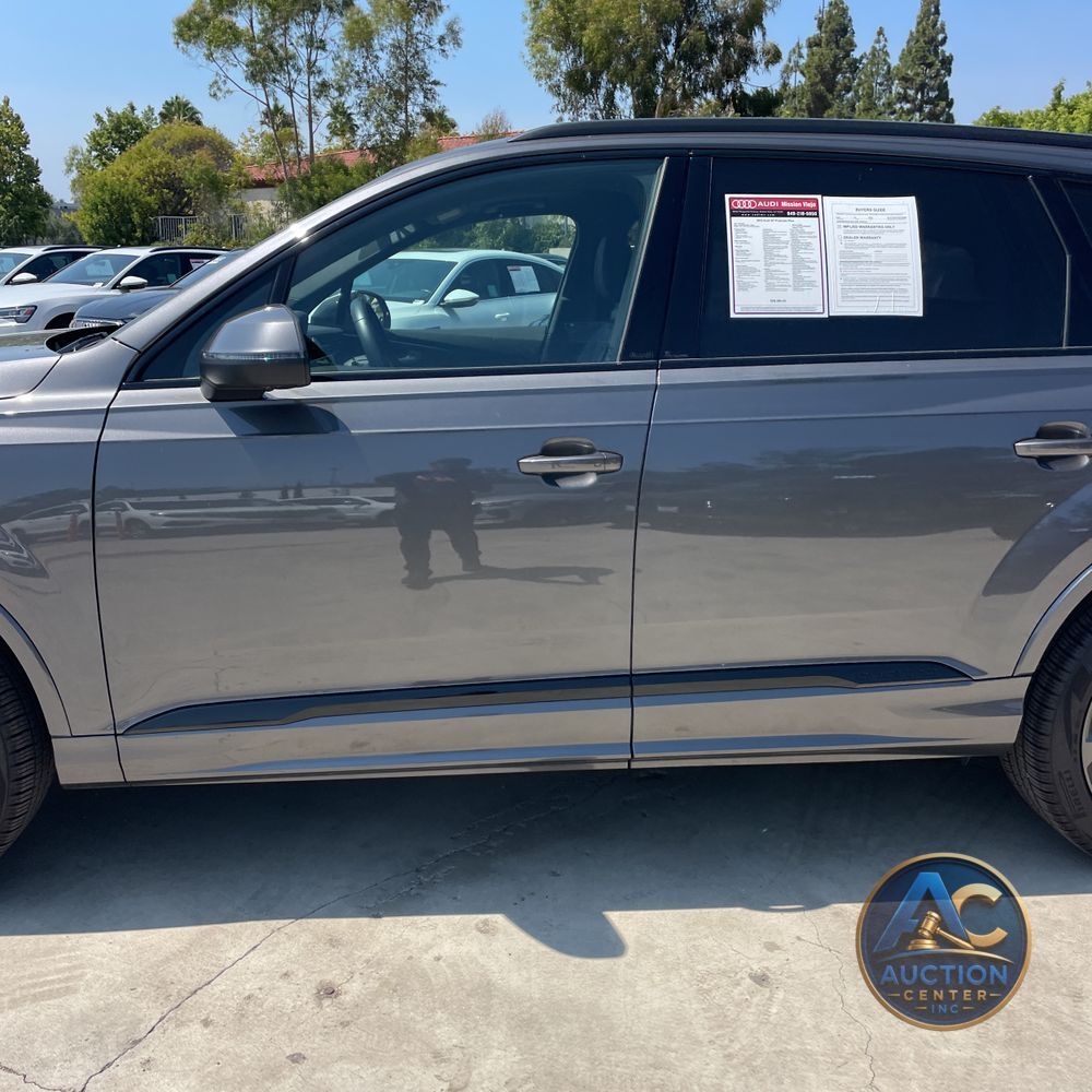2025 Audi Q7 Premium Plus 55