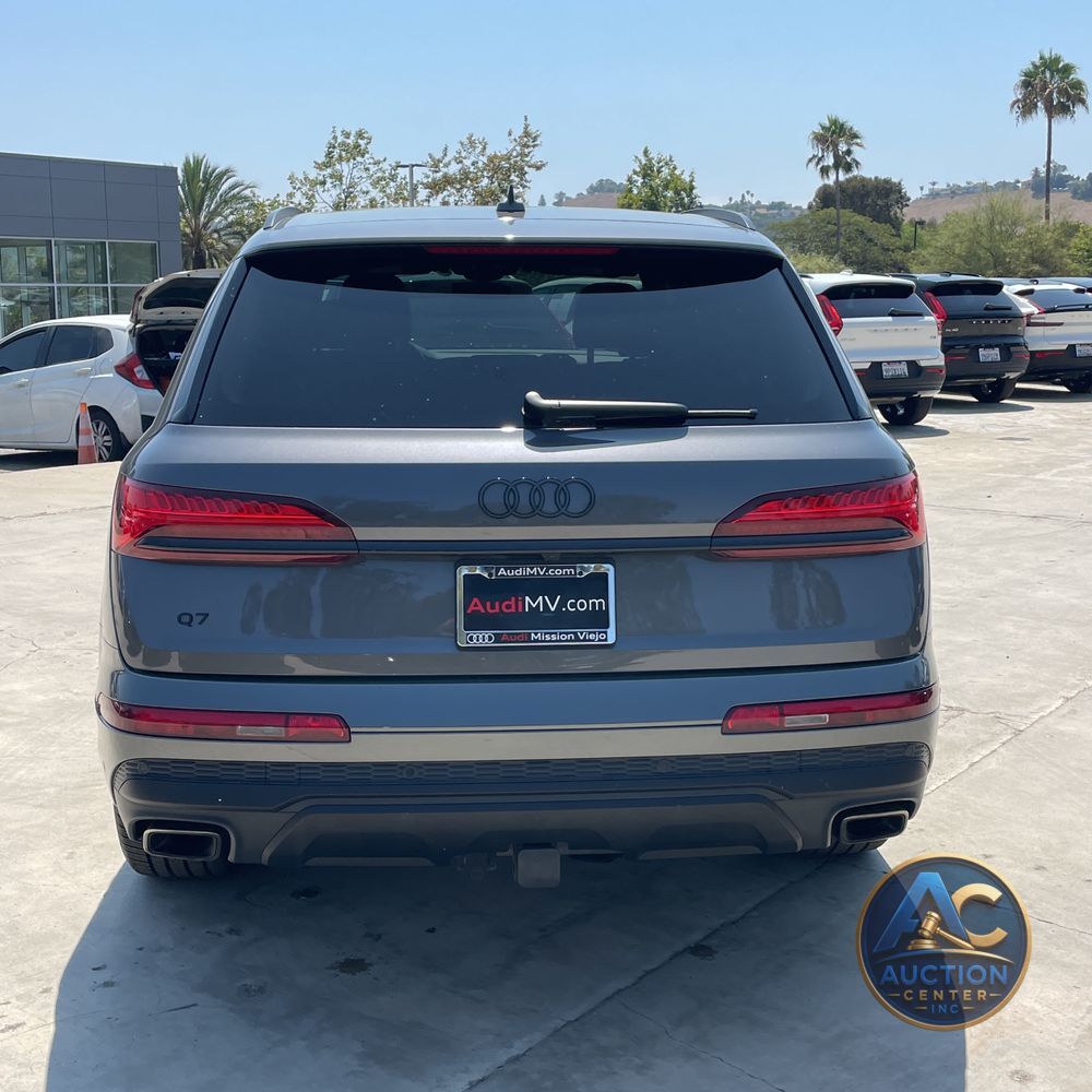 2025 Audi Q7 Premium Plus 55