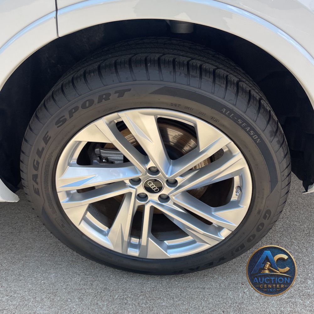 2024 Audi Q7 Premium Plus 55