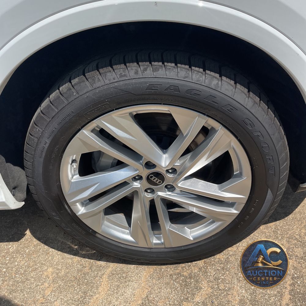 2024 Audi Q7 Premium Plus 55