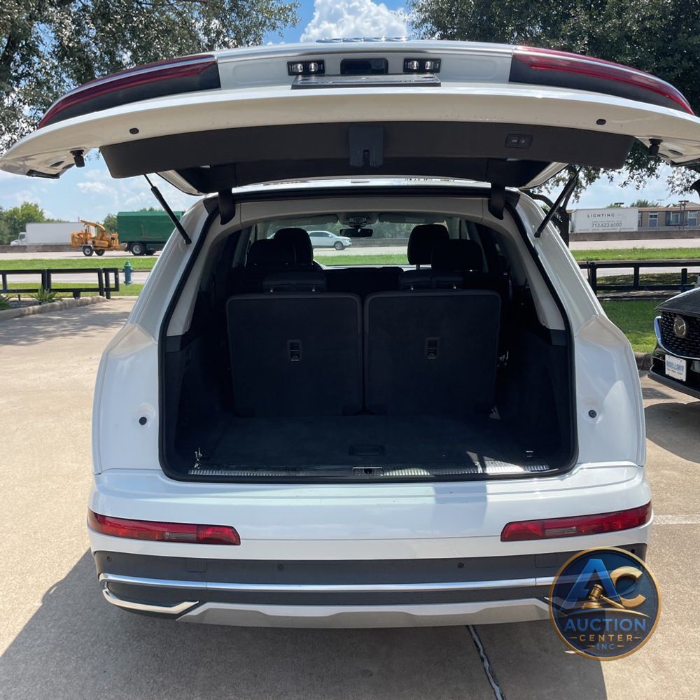 2024 Audi Q7 Premium Plus 55